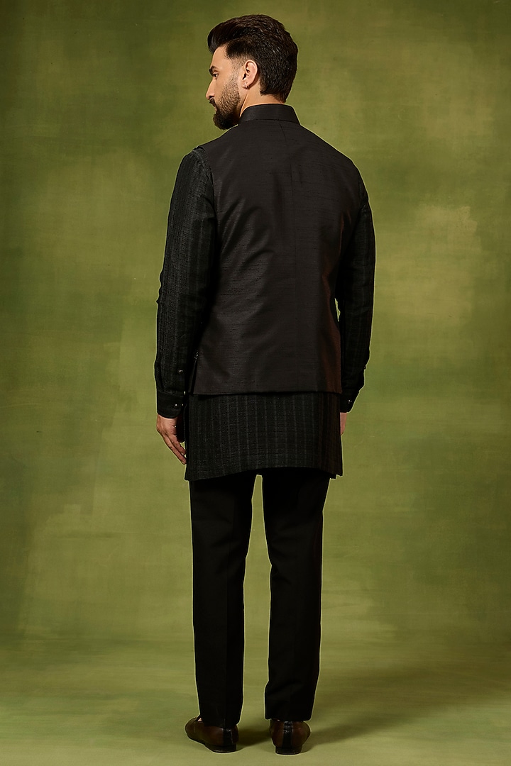 Black Georgette & Silk Threadwork Bundi Jacket Set by Abkasa at Pernia's Pop Up Shop
