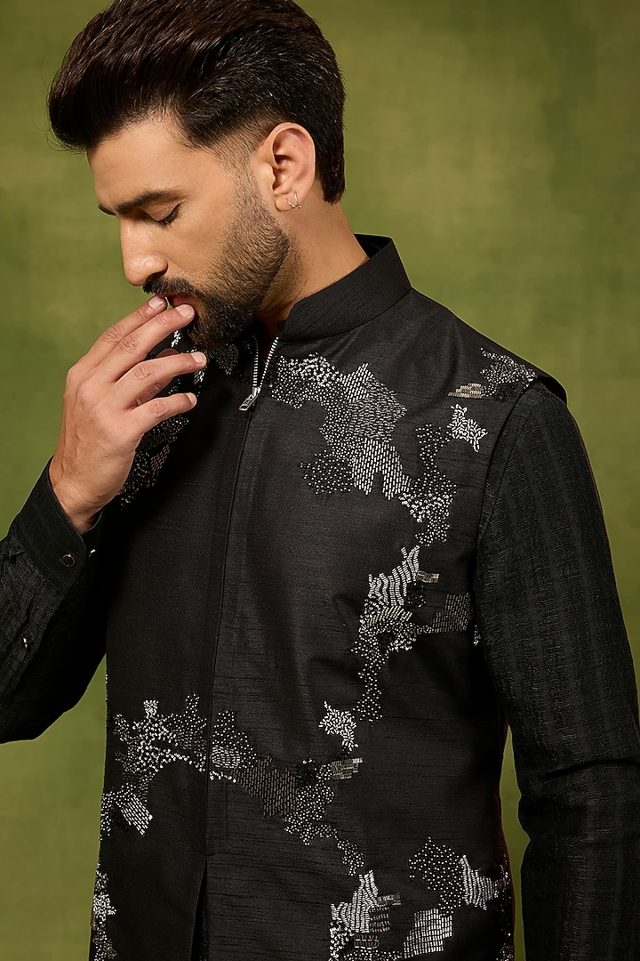 Black Georgette & Silk Threadwork Bundi Jacket Set by Abkasa at Pernia's Pop Up Shop