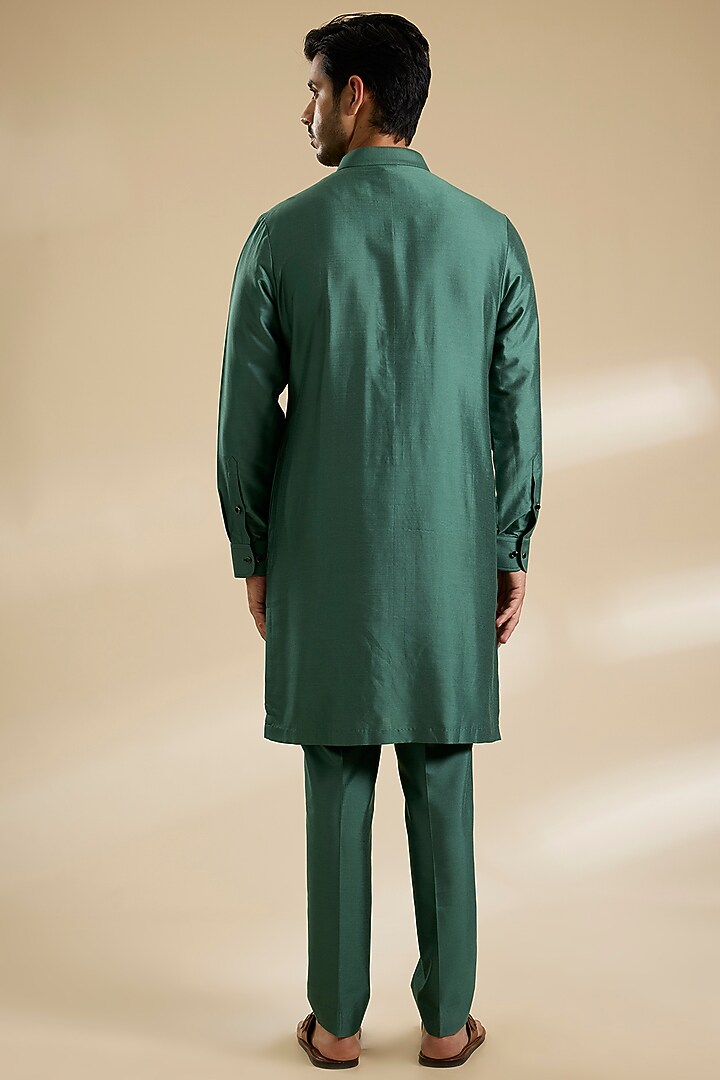 Moss Green Cotton Silk Kurta Set by Abkasa at Pernia's Pop Up Shop