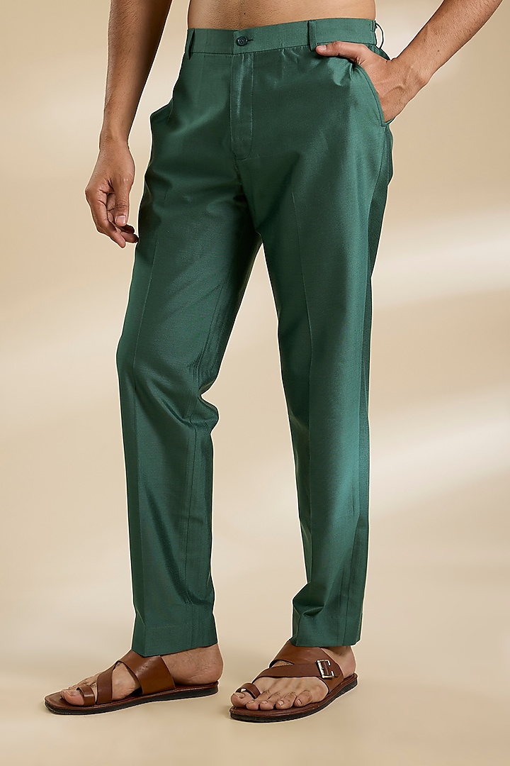 Moss Green Cotton Silk Kurta Set by Abkasa at Pernia's Pop Up Shop