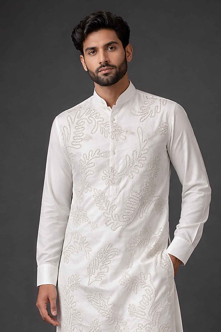 White Silk Kurta Set by Abkasa at Pernia's Pop Up Shop