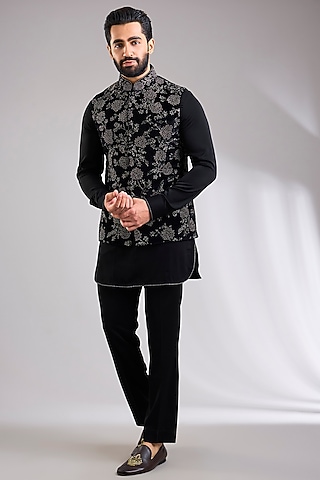 Black Silk Bundi Jacket Set by Abkasa