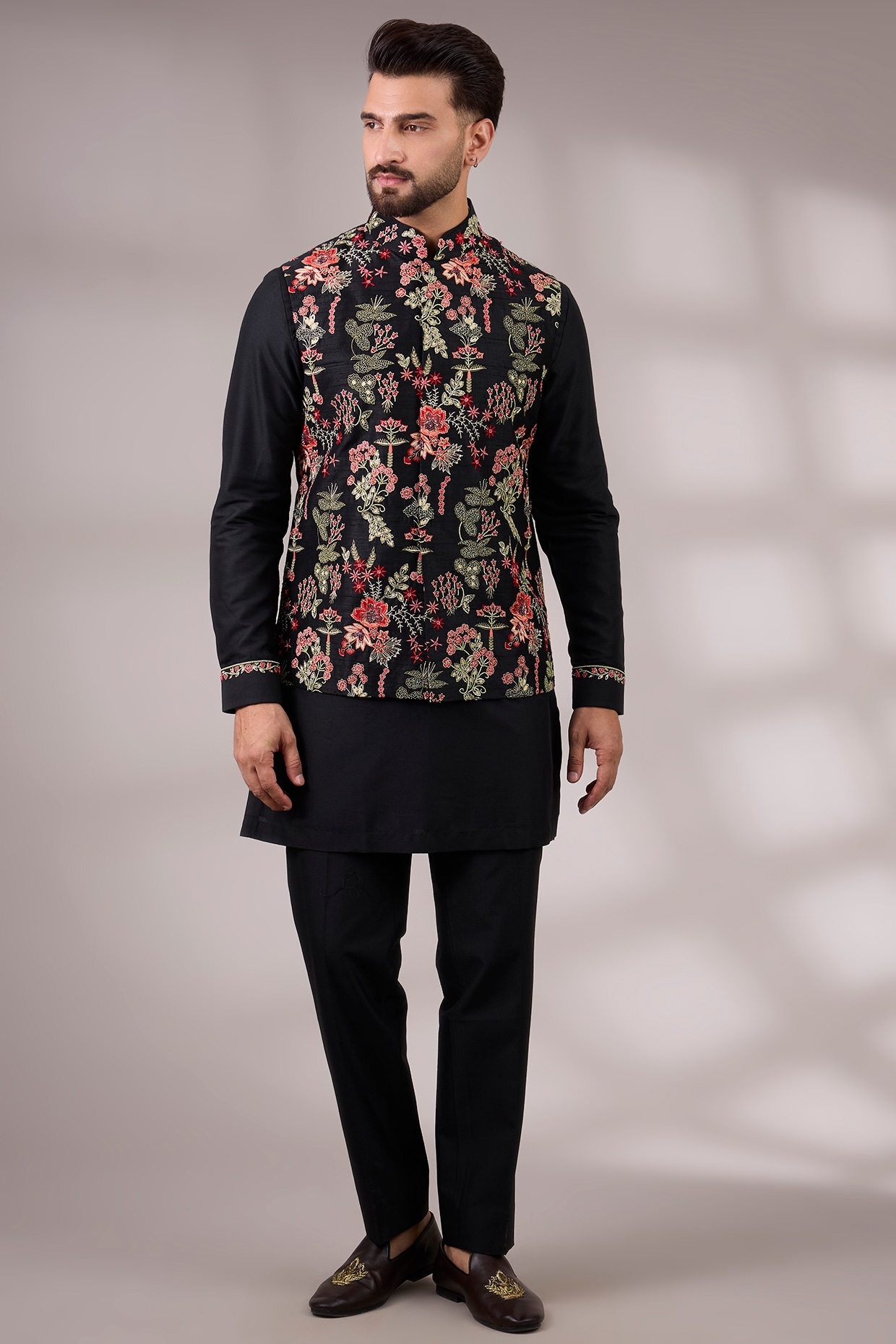 Abkasa Black Silk Bundi Jacket Set