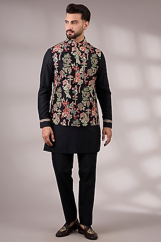 Black Silk Bundi Jacket Set by Abkasa