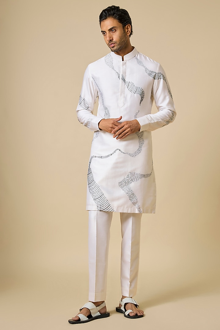 White Cotton Silk Kurta Set by Abkasa at Pernia's Pop Up Shop