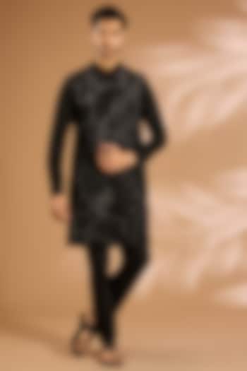 Black Silk Kurta Set by Abkasa at Pernia's Pop Up Shop