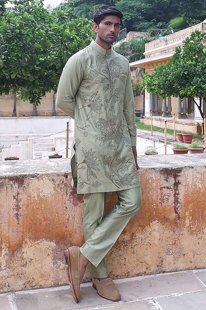 Olive Green Silk Woven Kurta Set by Abkasa at Pernia's Pop Up Shop