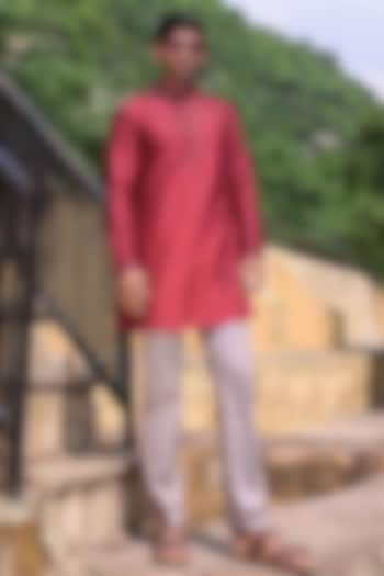 Maroon Silk Woven Kurta Set by Abkasa