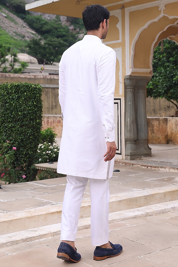 White Katan Silk Kurta Set by Abkasa at Pernia's Pop Up Shop