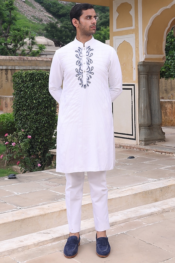 White Katan Silk Kurta Set by Abkasa at Pernia's Pop Up Shop