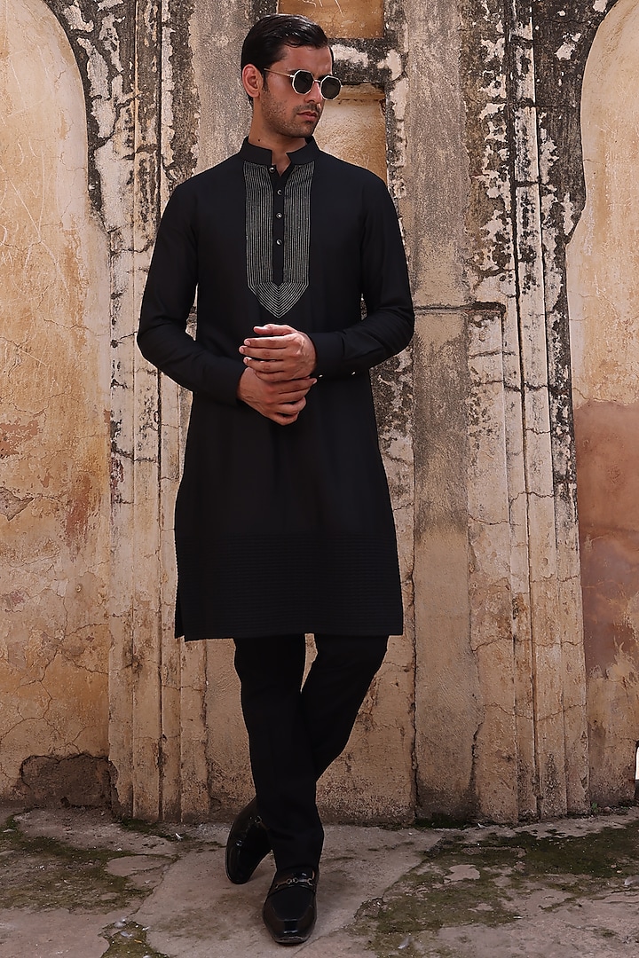 Black Katan Silk Kurta Set by Abkasa