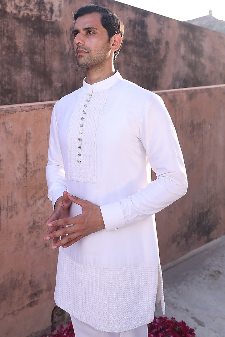 White Katan Silk Kurta Set by Abkasa at Pernia's Pop Up Shop