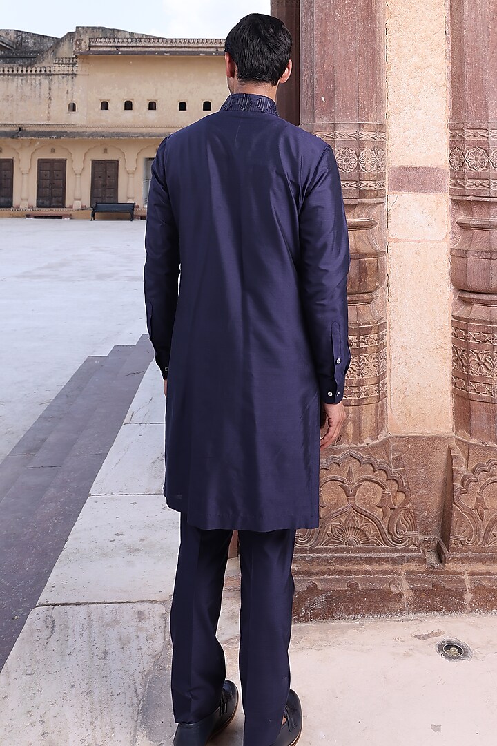Navy Blue Katan Silk Kurta Set by Abkasa at Pernia's Pop Up Shop