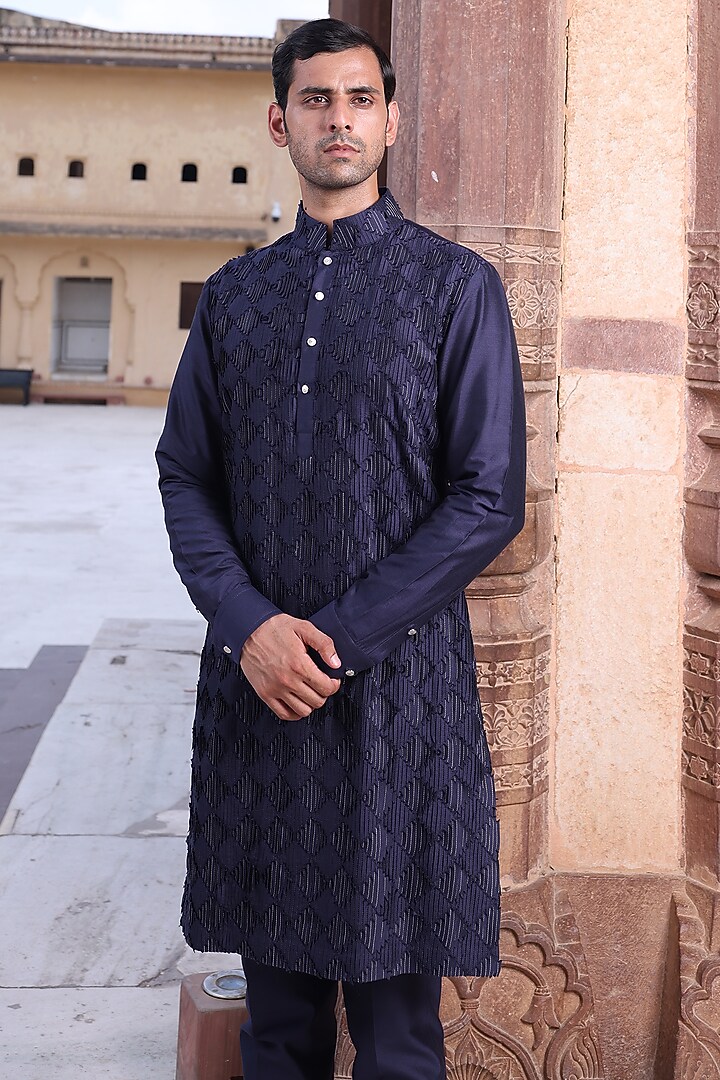Navy Blue Katan Silk Kurta Set by Abkasa at Pernia's Pop Up Shop
