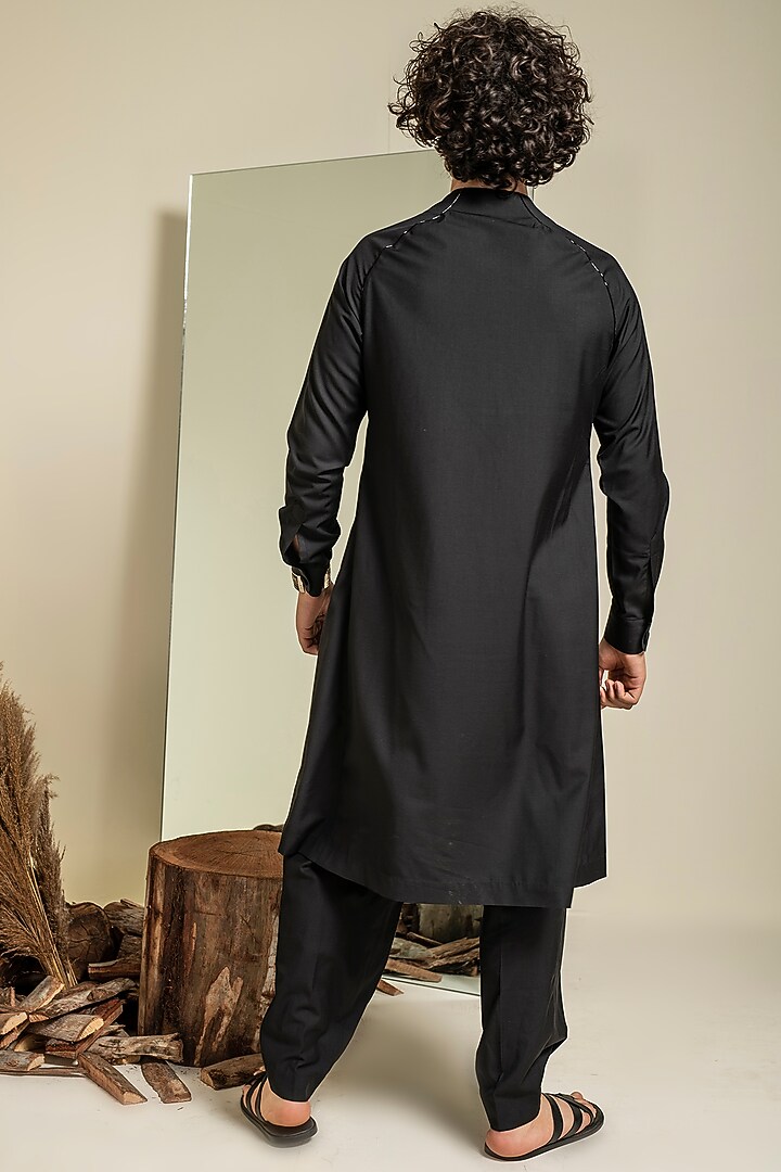 Black Hand Embroidered Kurta Set by Abkasa at Pernia's Pop Up Shop