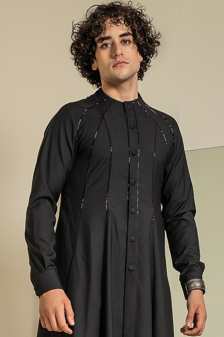 Black Hand Embroidered Kurta Set by Abkasa at Pernia's Pop Up Shop