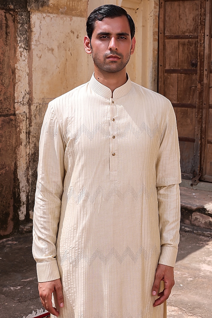 Beige Katan Silk Kurta Set by Abkasa at Pernia's Pop Up Shop