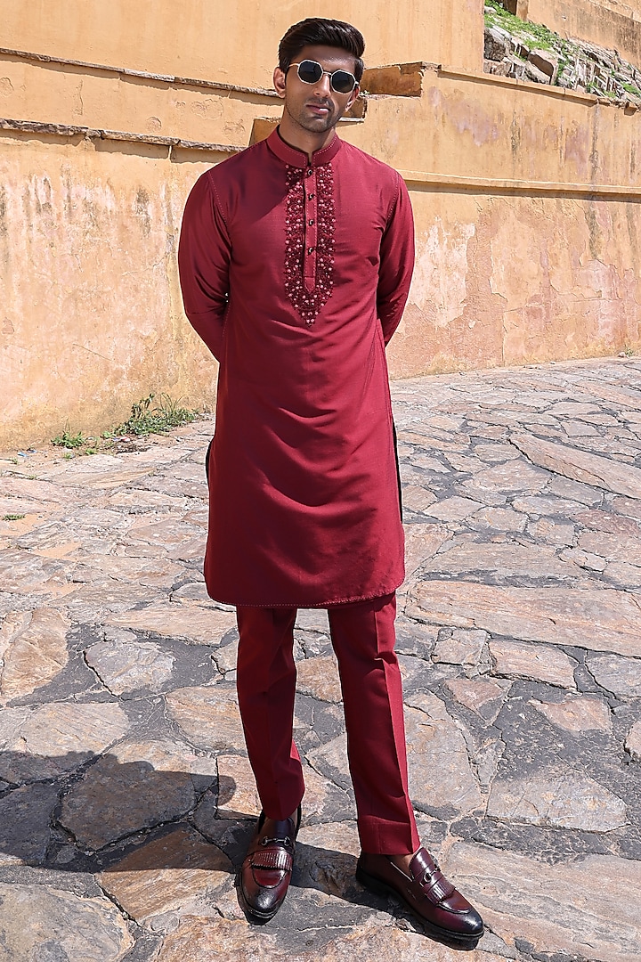 Maroon Katan Silk Kurta Set by Abkasa at Pernia's Pop Up Shop