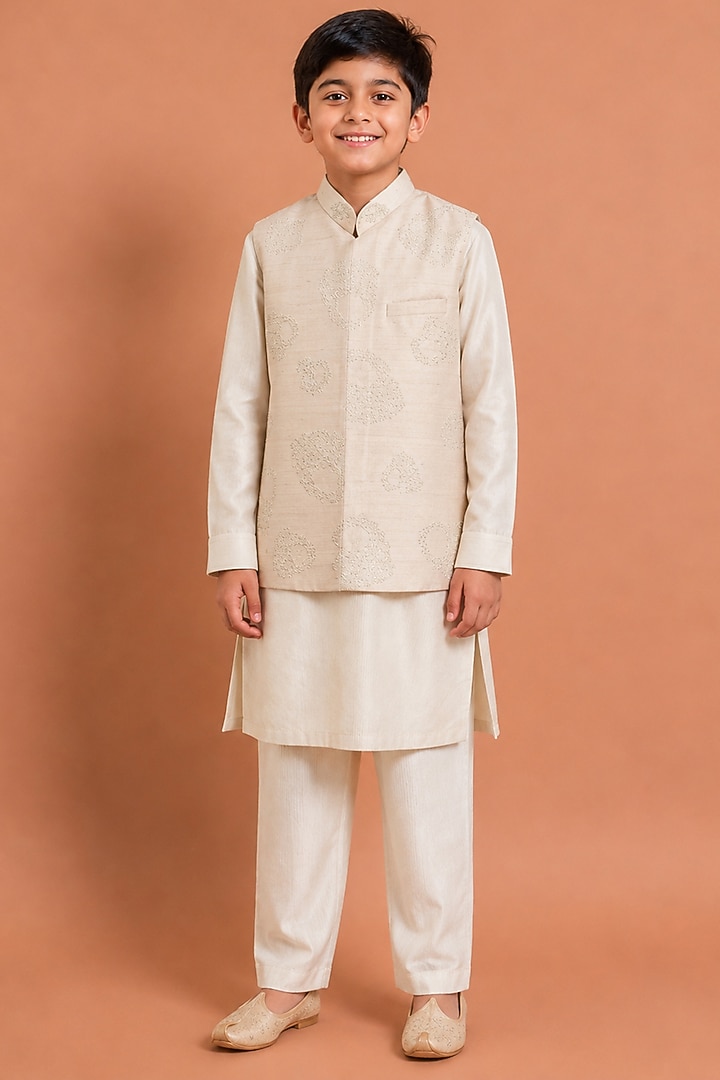 Beige Raw Silk Bundi Jacket Set For Boys by Abkasa - Kids at Pernia's Pop Up Shop