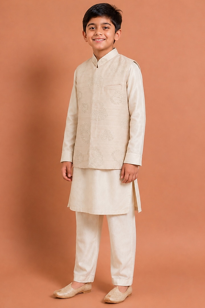 Beige Raw Silk Bundi Jacket Set For Boys by Abkasa - Kids at Pernia's Pop Up Shop