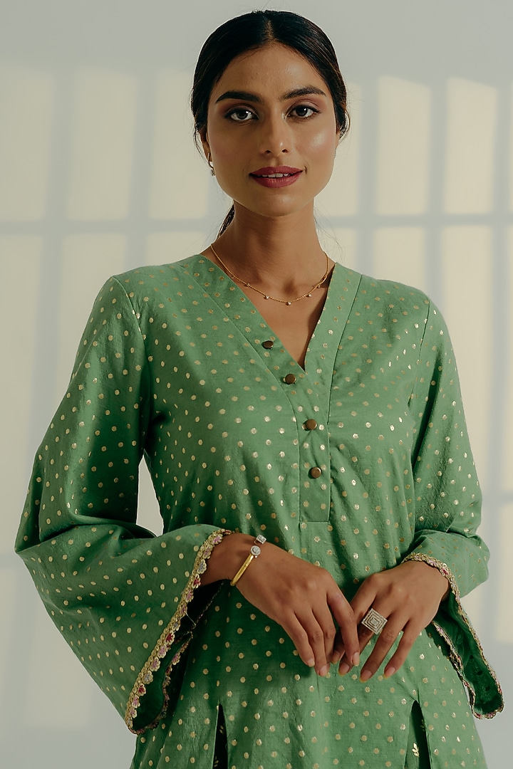 Fern Green Chanderi Brocade Embroidered Kurta Set by Aaryaa By Kashveen Kohli at Pernia's Pop Up Shop