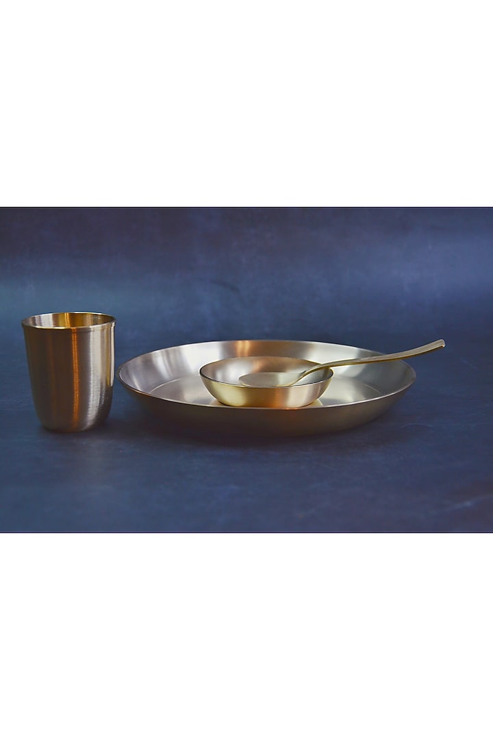 Bronze Kansa Thali (Set Of 4) by Abel House at Pernia's Pop Up Shop