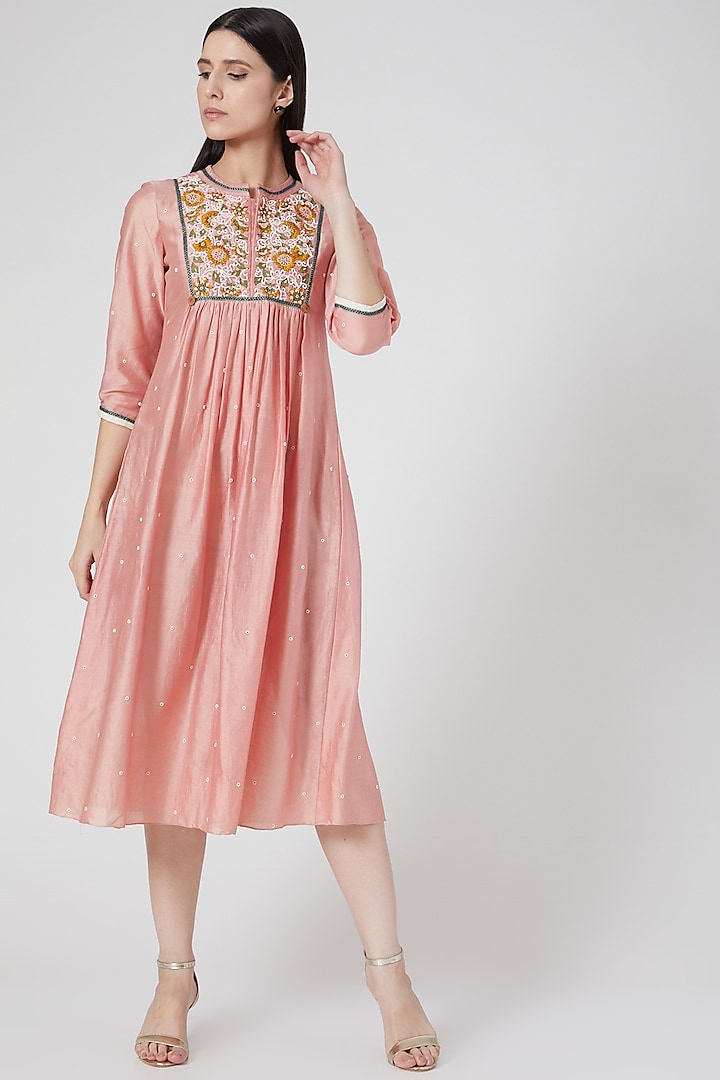 Pink Hand Embroidered Kurta by Abstract By Megha Jain Madaan