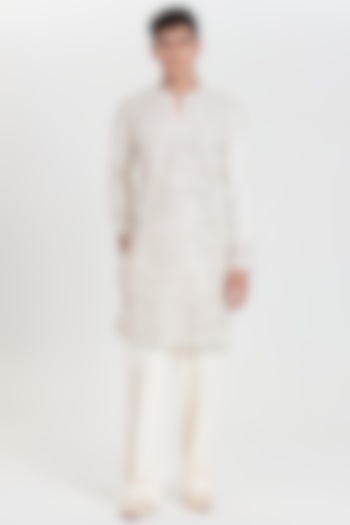 Ivory Chanderi Kurta Set by Abhinav Mishra Men at Pernia's Pop Up Shop
