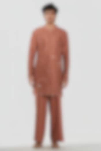 Rust Chanderi Mirror Work Chanderi Kurta Set by Abhinav Mishra Men at Pernia's Pop Up Shop