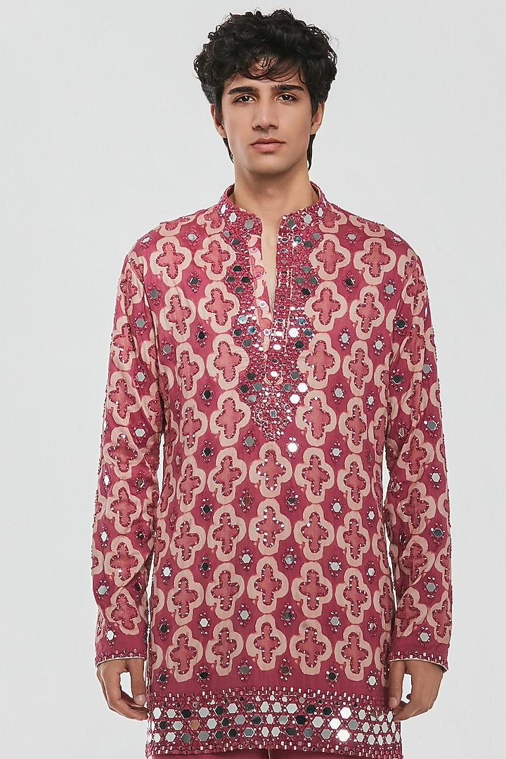 Multi-Colored Chanderi Threadwork Kurta Set by Abhinav Mishra Men at Pernia's Pop Up Shop