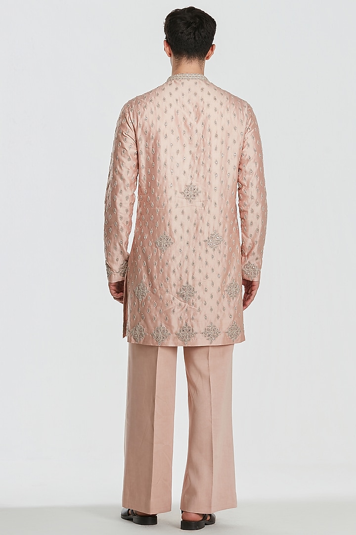 Rose Gold Chanderi Threadwork Kurta Set by Abhinav Mishra Men at Pernia's Pop Up Shop