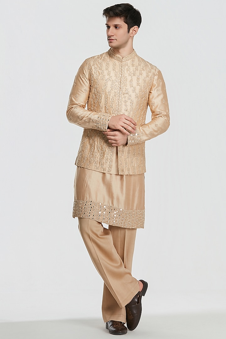Beige Chanderi Threadwork Bundi Jacket Set by Abhinav Mishra Men at Pernia's Pop Up Shop