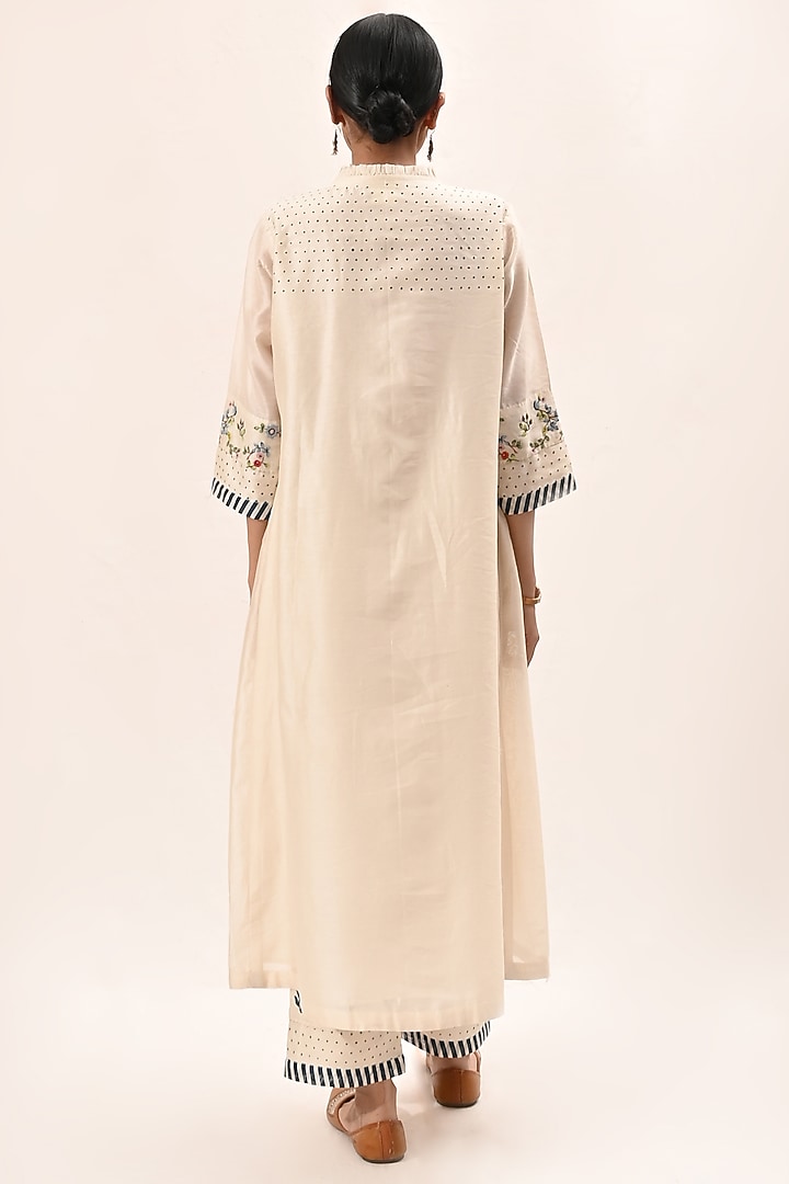 Ivory Block Printed Kurta Set by Arcvsh by Pallavi Singh at Pernia's Pop Up Shop