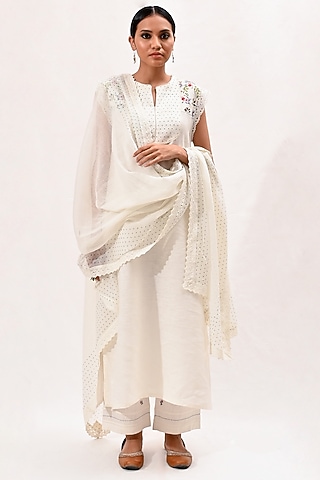 Ivory Printed Kurta Set by Arcvsh by Pallavi Singh