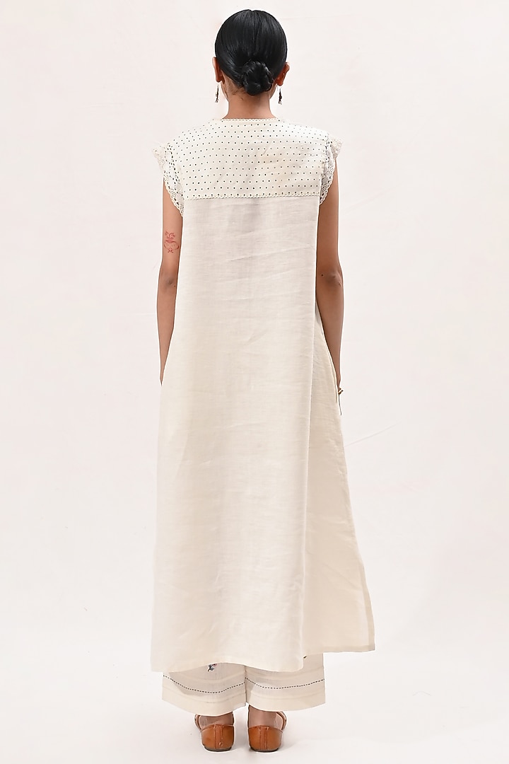 Ivory Printed Kurta Set by Arcvsh by Pallavi Singh at Pernia's Pop Up Shop