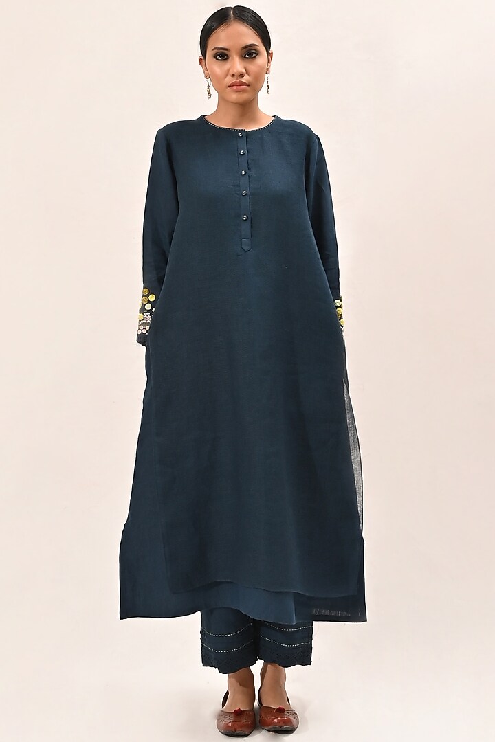 Indigo Embroidered & Printed Kurta Set by Arcvsh by Pallavi Singh at Pernia's Pop Up Shop