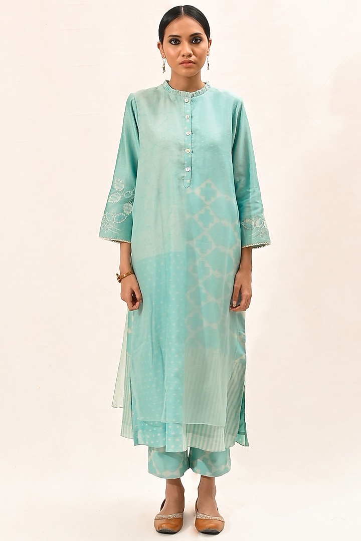 Mint Block Printed Kurta Set by Arcvsh by Pallavi Singh at Pernia's Pop Up Shop