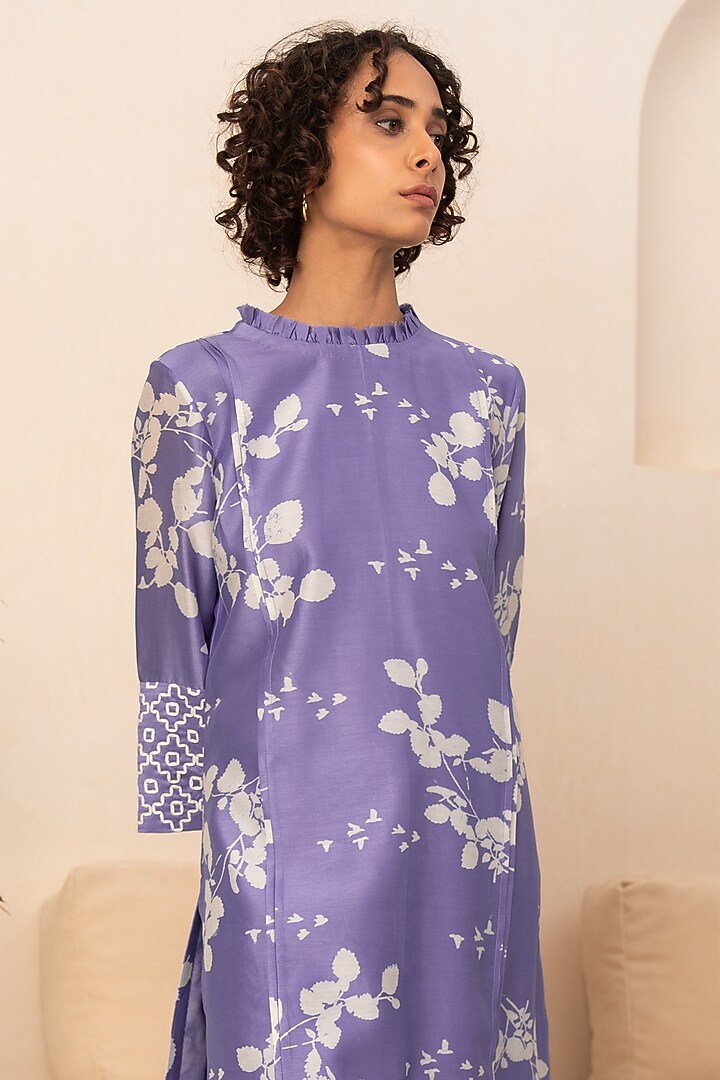 Twilight Silk Chanderi Printed Tunic Set by Arcvsh by Pallavi Singh at Pernia's Pop Up Shop