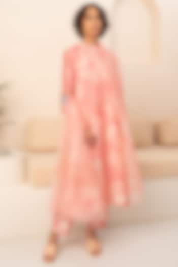 Pink Chanderi & Organza Printed Layered Tunic Set by Arcvsh by Pallavi Singh at Pernia's Pop Up Shop