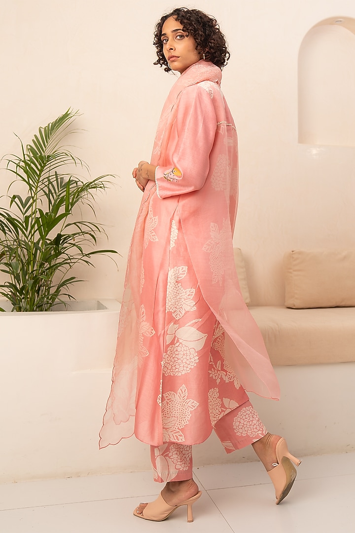 Pink Chanderi & Organza Printed Layered Tunic Set by Arcvsh by Pallavi Singh at Pernia's Pop Up Shop