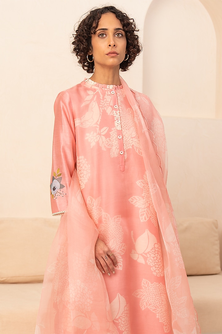 Pink Chanderi & Organza Printed Layered Tunic Set by Arcvsh by Pallavi Singh at Pernia's Pop Up Shop