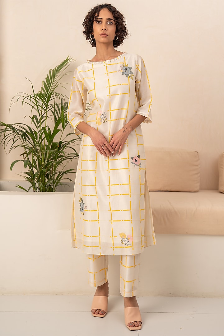 Ivory & Yellow Chanderi Printed Tunic Set by Arcvsh by Pallavi Singh