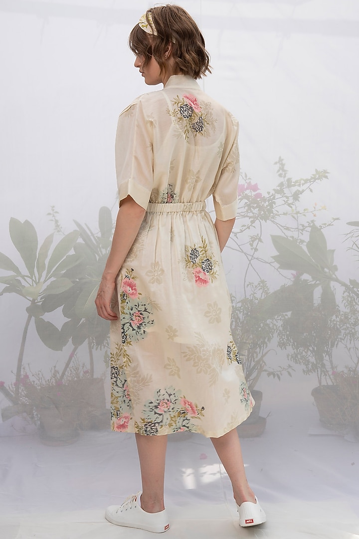 Ivory Screen Printed & Pleated Dress by Arcvsh by Pallavi Singh at Pernia's Pop Up Shop