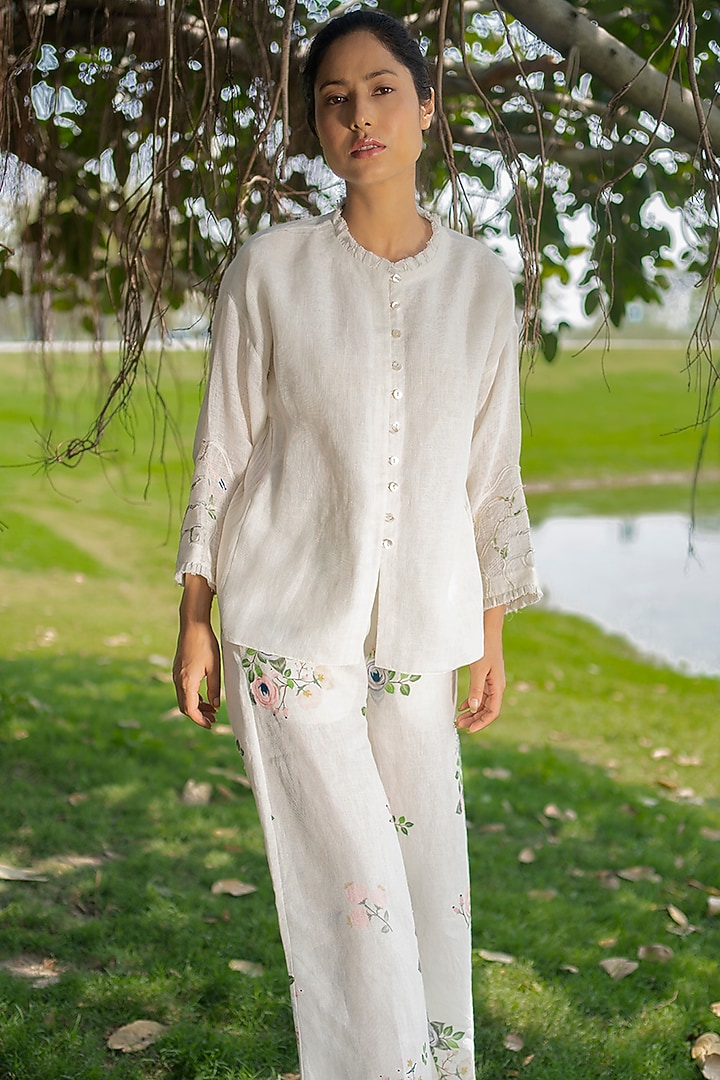 Ivory Top With Applique Work by Arcvsh by Pallavi Singh at Pernia's Pop Up Shop