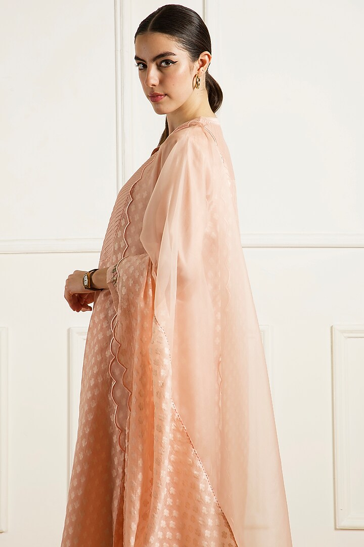 Rose Pink Brocade Machine Embroidered Tunic Set by Arcvsh by Pallavi Singh at Pernia's Pop Up Shop