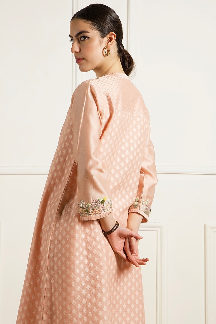 Rose Pink Brocade Machine Embroidered Tunic Set by Arcvsh by Pallavi Singh at Pernia's Pop Up Shop