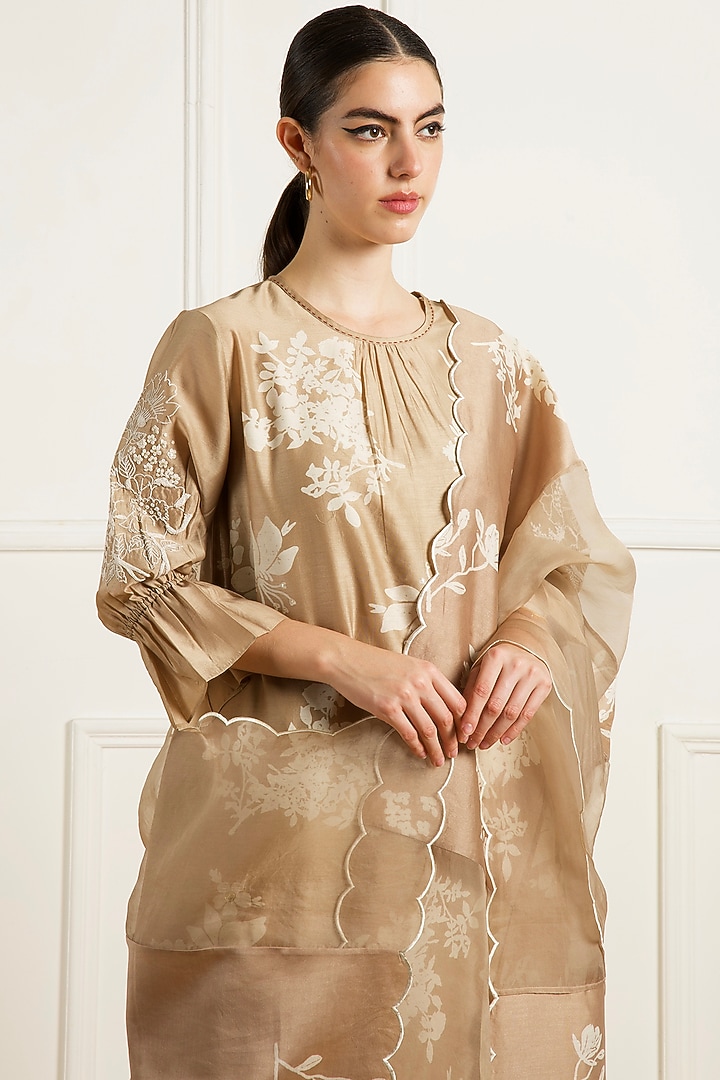 Beige Silk Chanderi Machine Embroidered & Printed Tunic Set by Arcvsh by Pallavi Singh at Pernia's Pop Up Shop