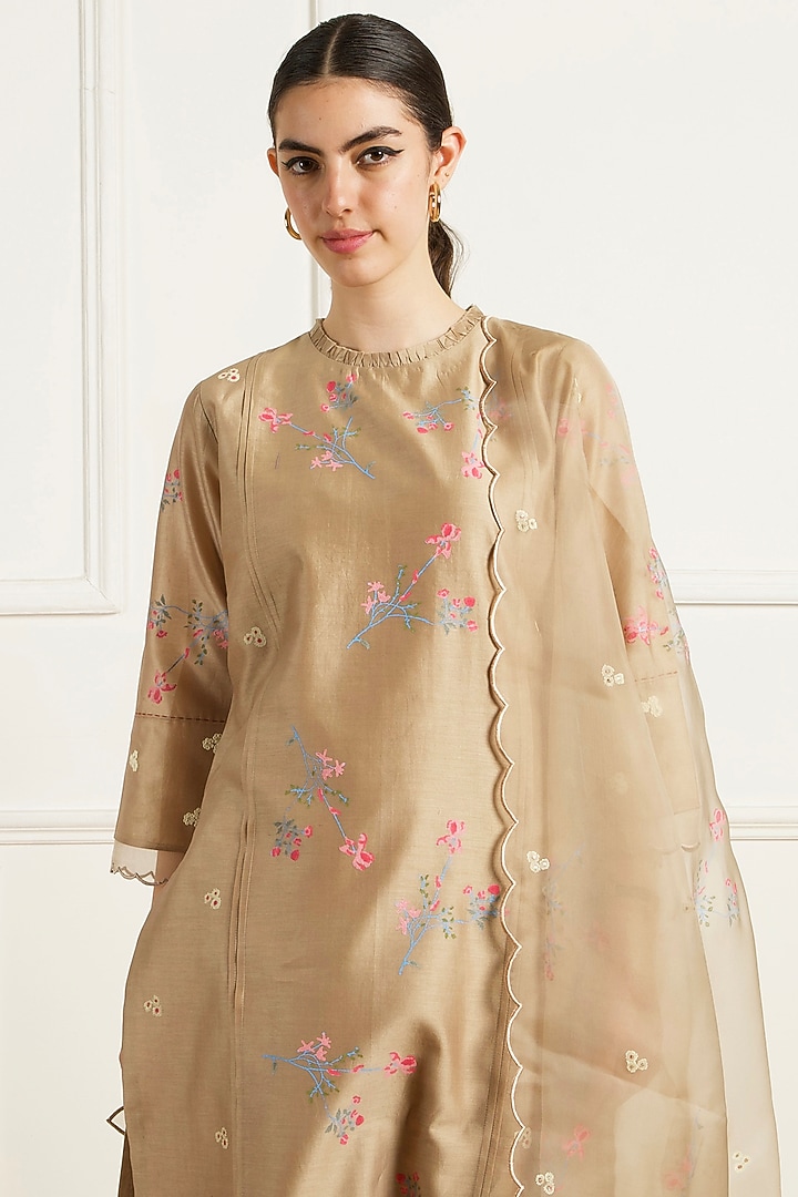 Beige Silk Chanderi Machine Embroidered & Printed Tunic Set by Arcvsh by Pallavi Singh at Pernia's Pop Up Shop