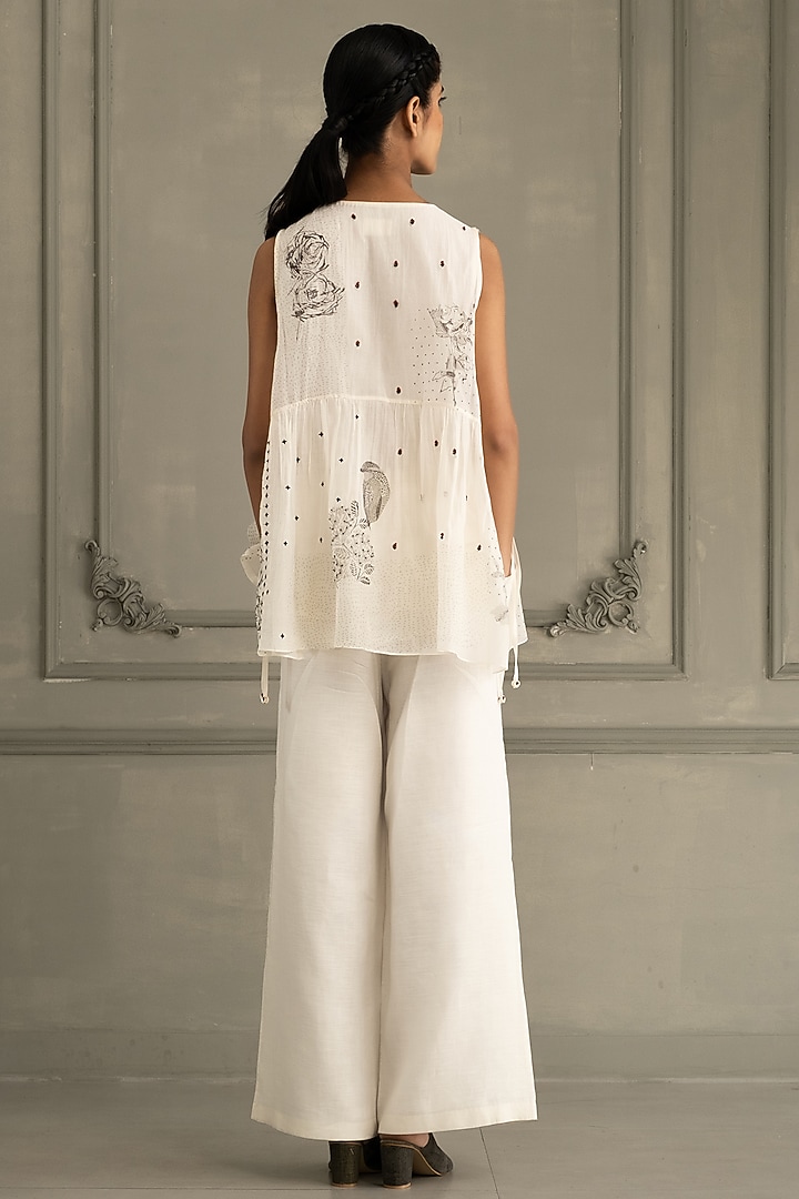 Ivory Mul Chanderi Embroidered & Printed Co-Ord Set by Arcvsh by Pallavi Singh at Pernia's Pop Up Shop