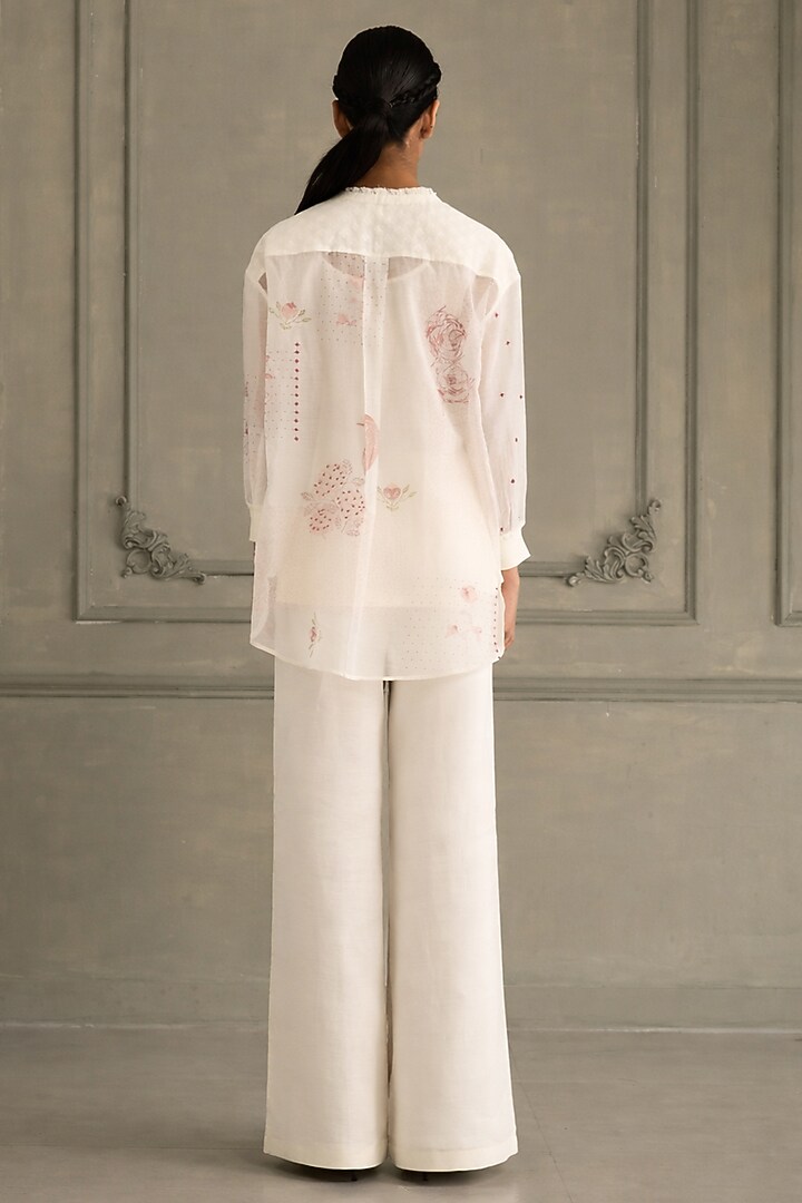 Ivory Mul Chanderi Embroidered & Printed Co-Ord Set by Arcvsh by Pallavi Singh at Pernia's Pop Up Shop